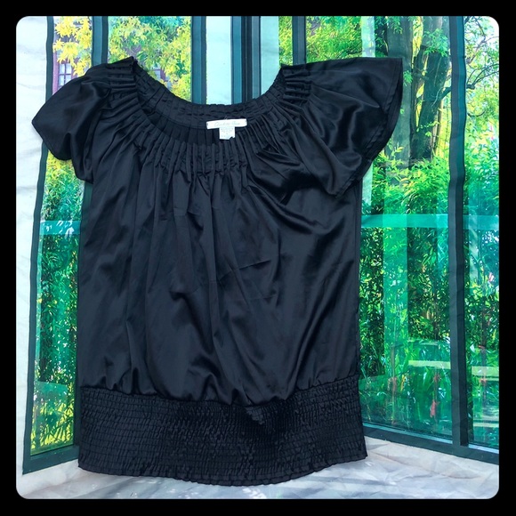 🛍$1 Add on!🛍 Black medium top - Charlotte Russe - Picture 1 of 6